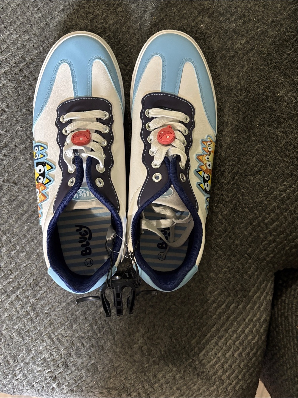 Casual Women's Light Blue & White Cartoon Accent Sneakers